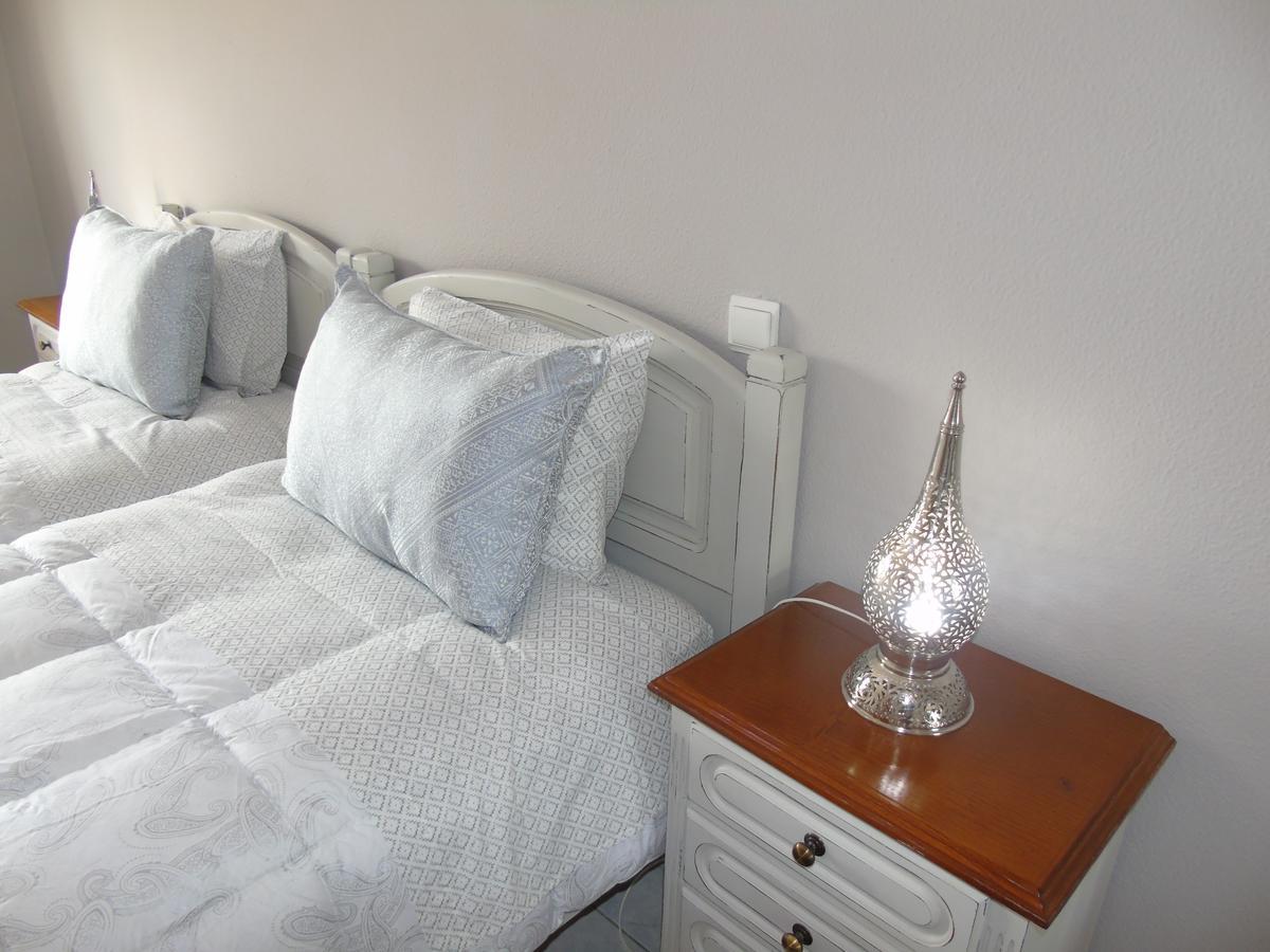 Lagos Guests B&B Extérieur photo